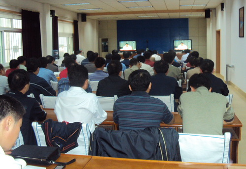 我县组织收看全省安全生产电视会议