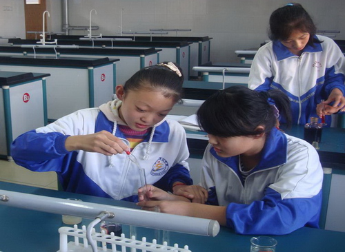 高青三中:让社团为学生插上翱翔翅膀