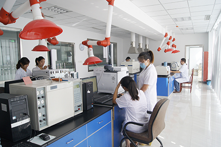 全省首家通过农产品质量安全检测机构考核认证