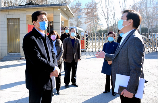 高青县人民政府 图片新闻 王金栋调研养老机构和精神