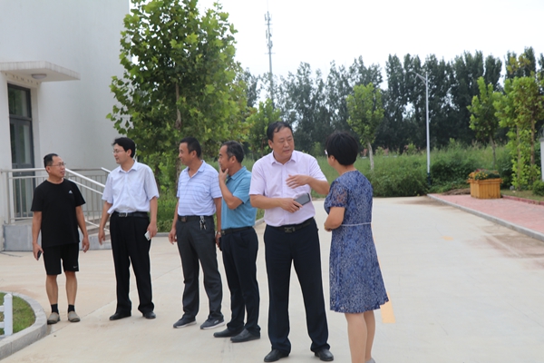 高青县人民政府 基层传真 县教育局党委书记,局长张玉江到田镇中心